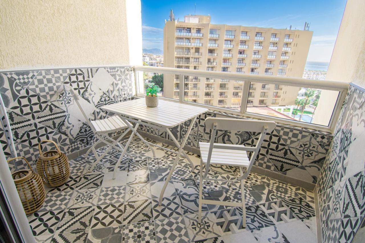 Apartment Puerto Marina - First Line Beach - Benalmadena - Malaga Bagian luar foto