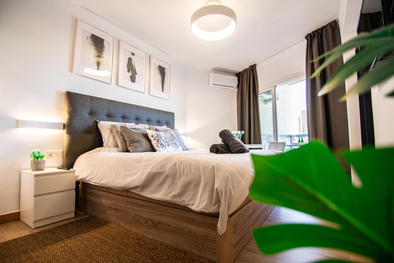 Apartment Puerto Marina - First Line Beach - Benalmadena - Malaga Bagian luar foto