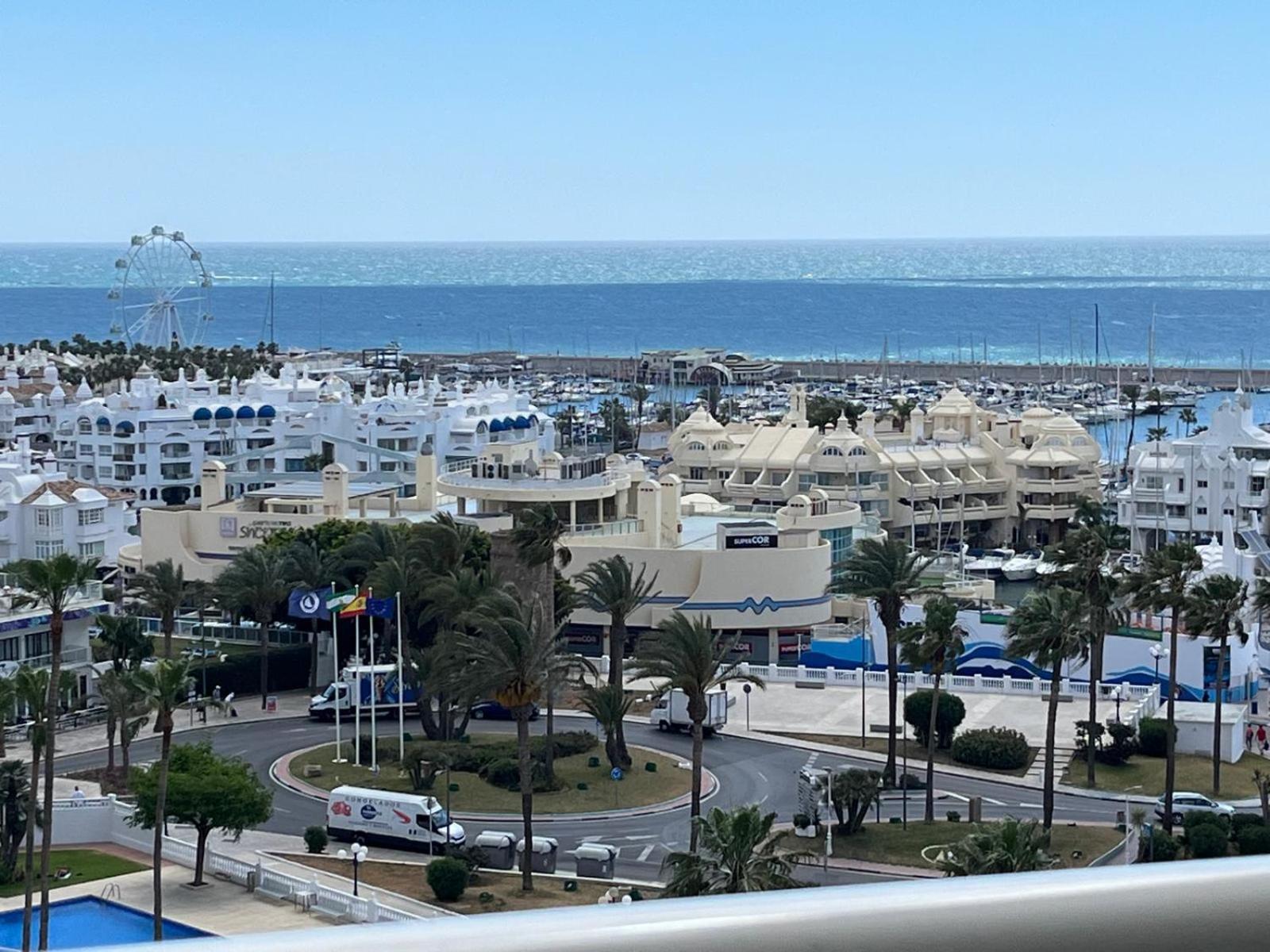 Apartment Puerto Marina - First Line Beach - Benalmadena - Malaga Bagian luar foto